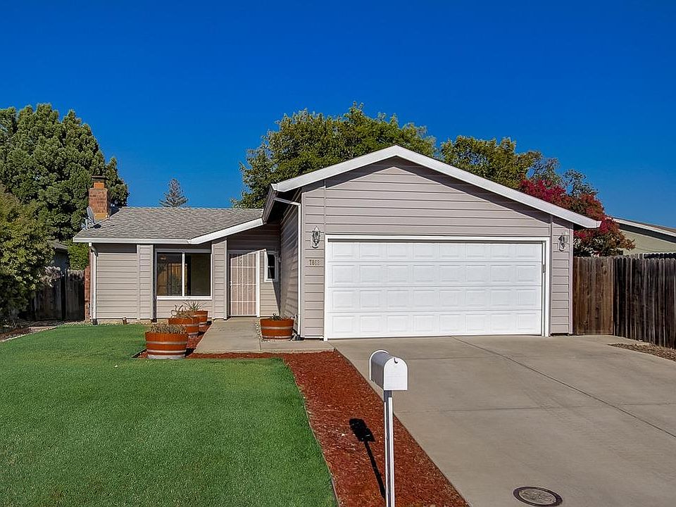1st image of 7863 Deer Creek Dr