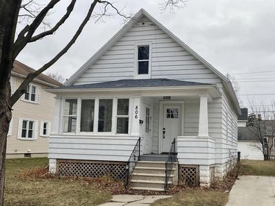 806 10th AVENUE, Green Bay, WI, 54304