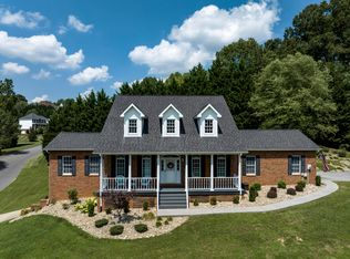209 Southridge Dr, Blountville, TN 37617