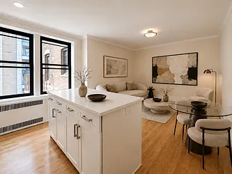95 Lexington Avenue, #6G