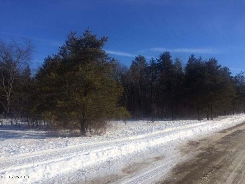 2nd image of 1872 N Mason Rd