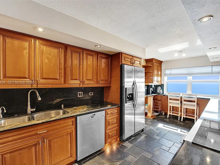 1201 S Ocean Dr #1702N — Photo 28