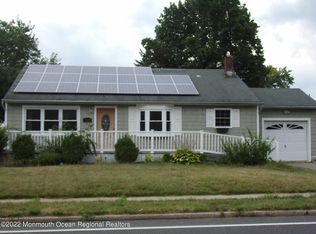 218 Cedar Grove Rd, Toms River, NJ 08753