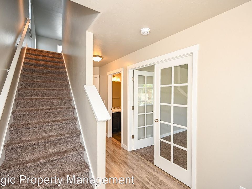 1st image of 10996 Harvest Pointe Dr