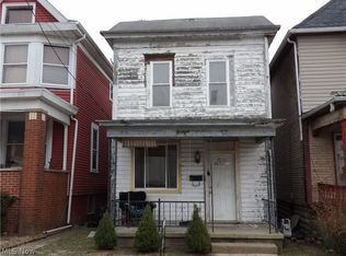 624 Grant Ave, Martins Ferry, OH 43935