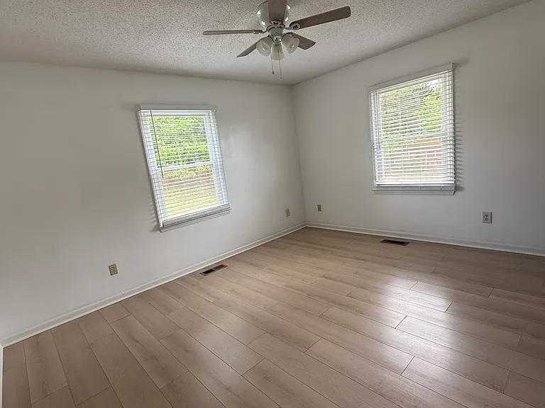 3672 Oak Ridge Rd — Photo 32