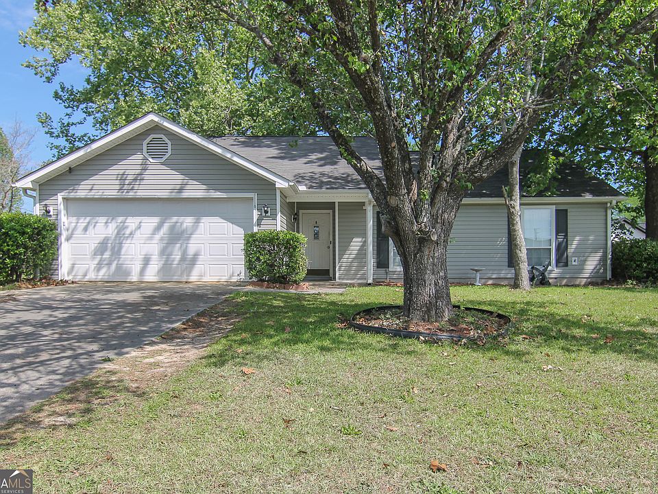 1st image of 604 Gateway Dr