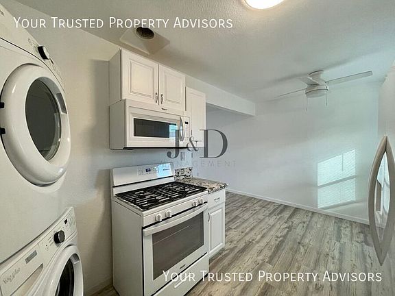 5th image of 3921 Myrtle Ave