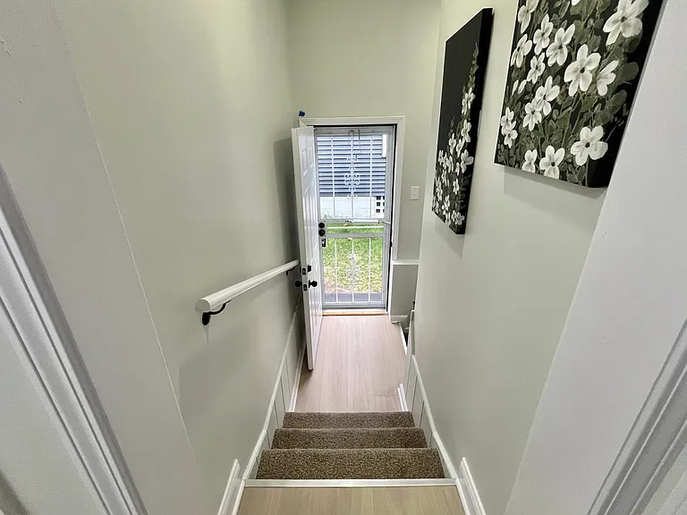 480 W 23rd Ave — Photo 18