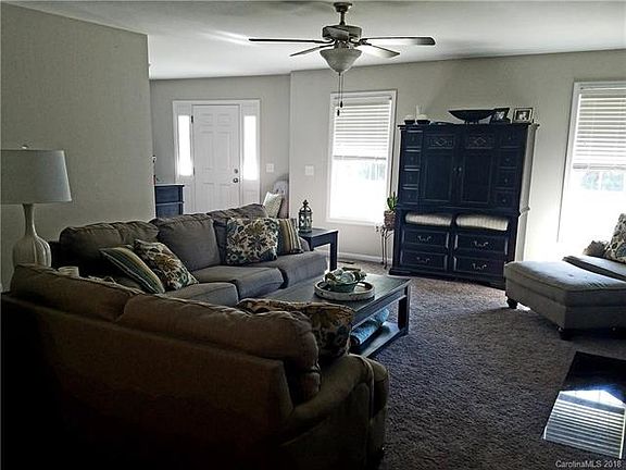 2nd image of 110 Bennington Dr