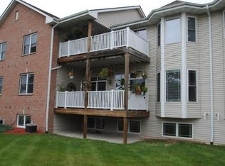 400 County Road Nn E UNIT 2, Mukwonago, WI 53149