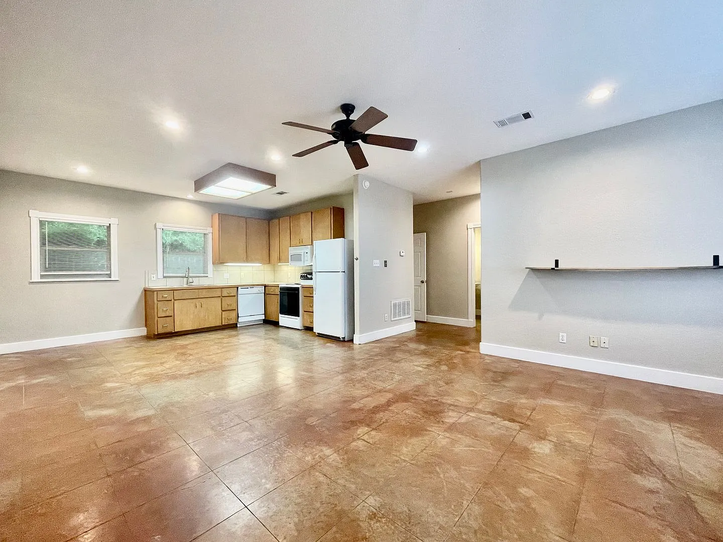 705 Oscar Smith — Photo 1