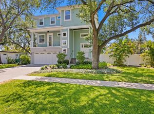 686 Geneva Pl, Tampa, FL 33606