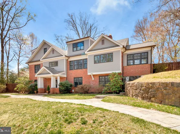 5146 38th St N, Arlington, VA 22207