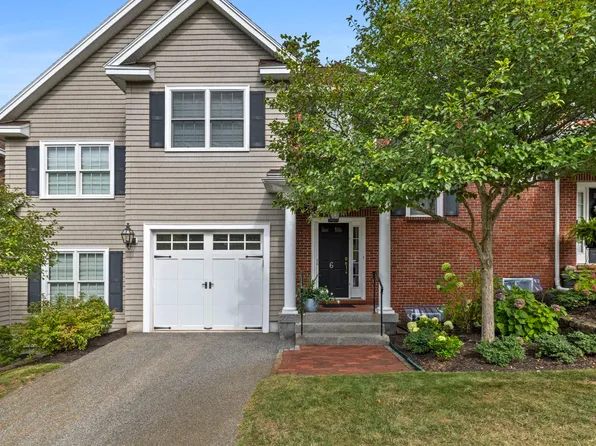 900 Lynnfield St #6, Lynnfield, MA 01940