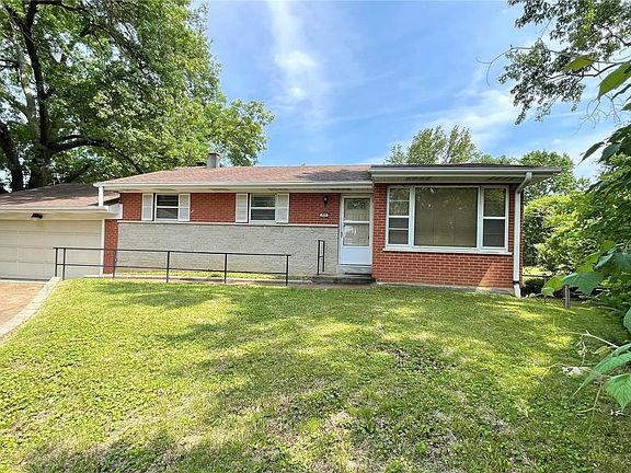2nd image of 906 Repetto Dr