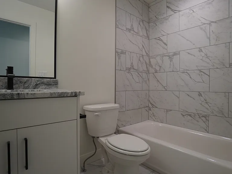 2925 S Highway 89 #12 — Photo 10