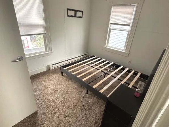 1008 E Republican St #2, Seattle, WA 98102