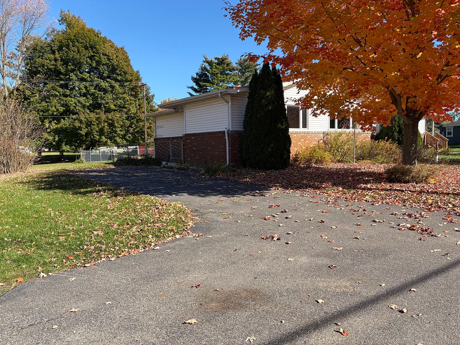 2 bed, 950 sqft, $1,400 — Photo 2