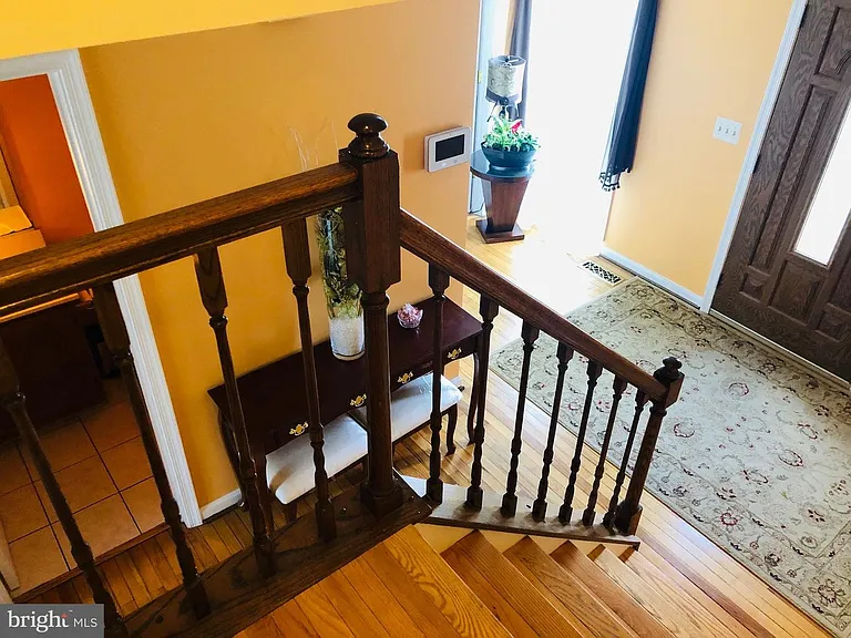 Sunflower Cir — Photo 26