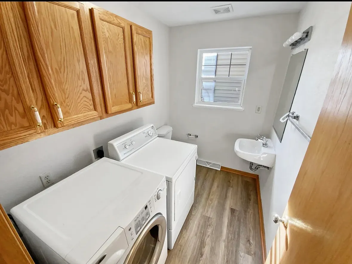 3 bed, 1648 sqft, $2,650 — Photo 1
