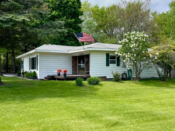 5648 W 6th St, Ludington, MI 49431