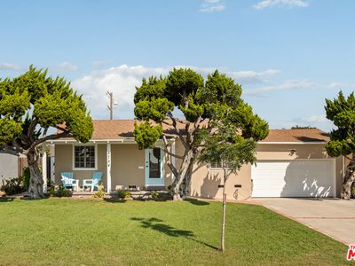 8734 Airlane Ave, Los Angeles, CA, 90045