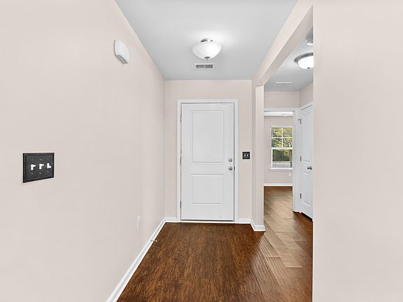 2nd image of 3015 Holly Loop