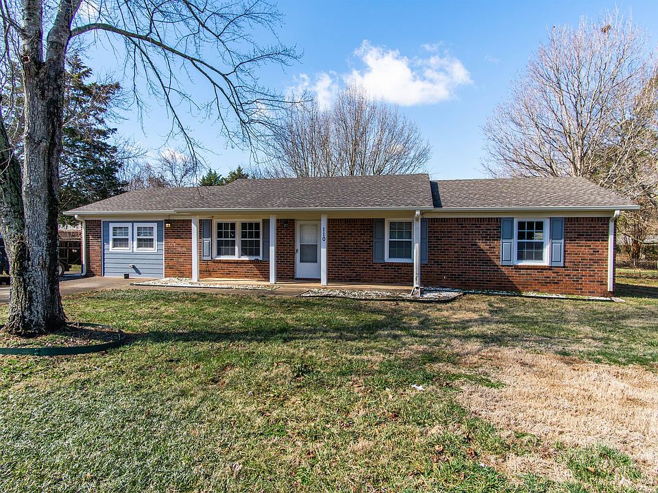 1st image of 110 Greenwood Dr