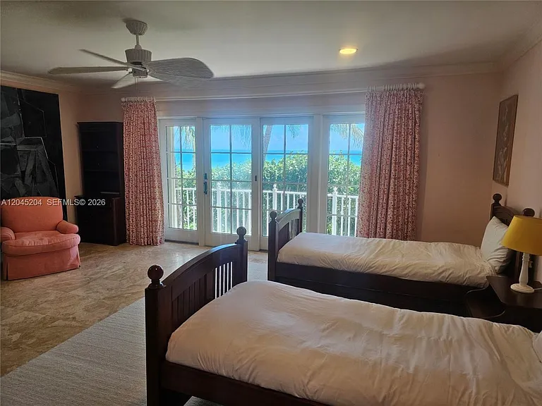 404 S Beach Rd #404 — Photo 14