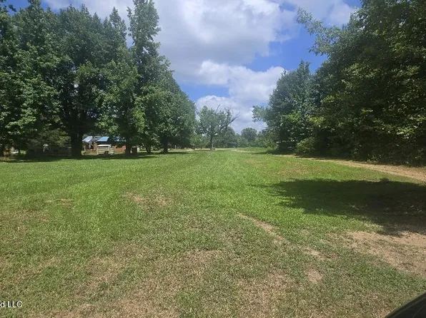 5188 State Highway 309, Byhalia, MS 38611