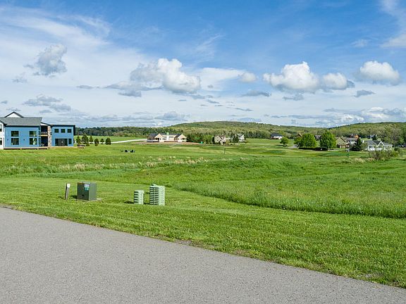 3rd image of 70 Waterfront Greens Dr