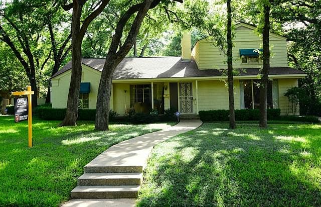 1st image of 605 Eastwood Ave