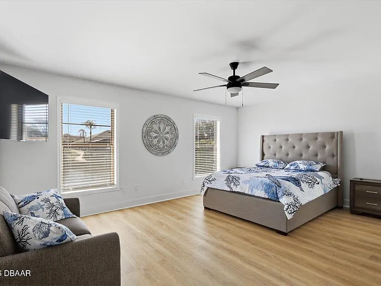 10 Flametree Ct — Photo 24
