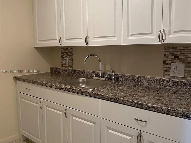 800 SW 131st Ave #311F — Photo 3