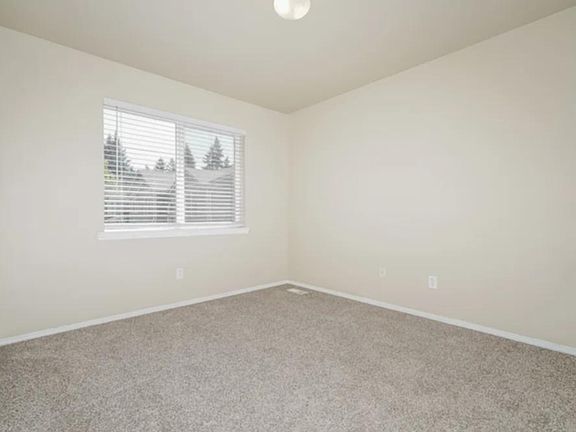 3rd image of 9518 186th Street Ct E #1