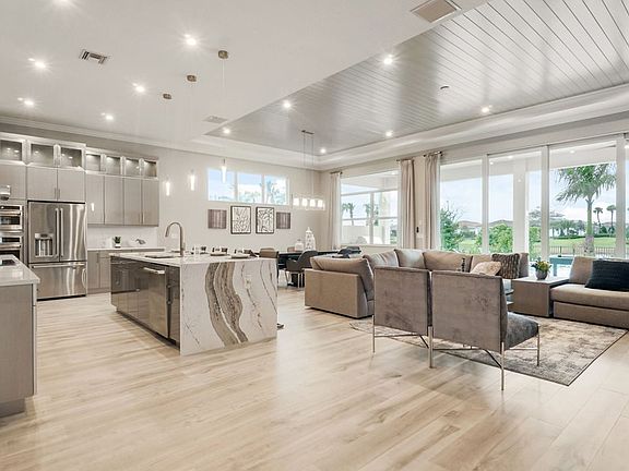 5th image of 8680 SW Felicita Way