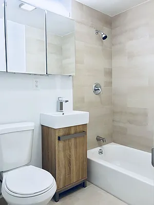 Rented by Sky Management | media 19