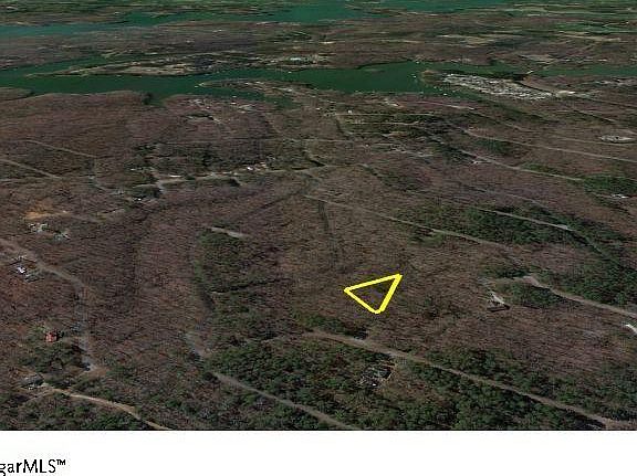 5th image of 722 Norton Dr