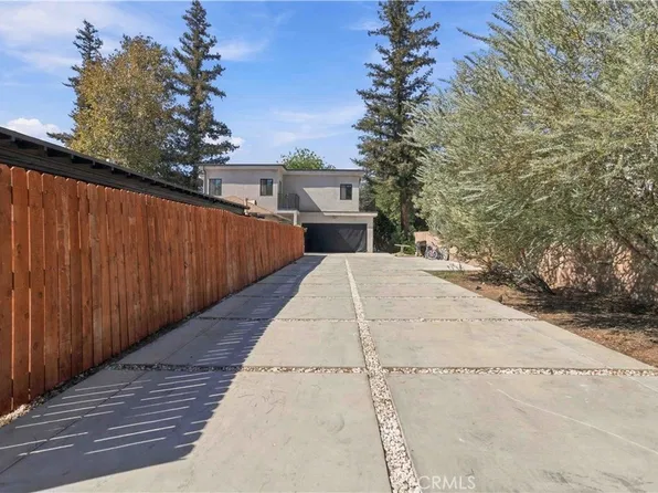 8633 Zelzah Ave, Northridge, CA 91325