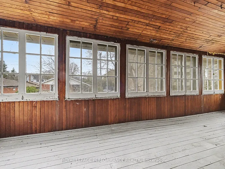 506 Wentworth Ave — Photo 24