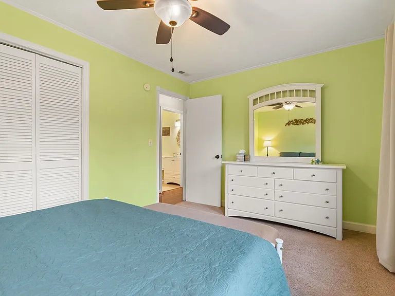 224 Rock Haven Ln — Photo 25