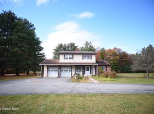 124 Ingersoll Rd, Saratoga Springs, NY 12866