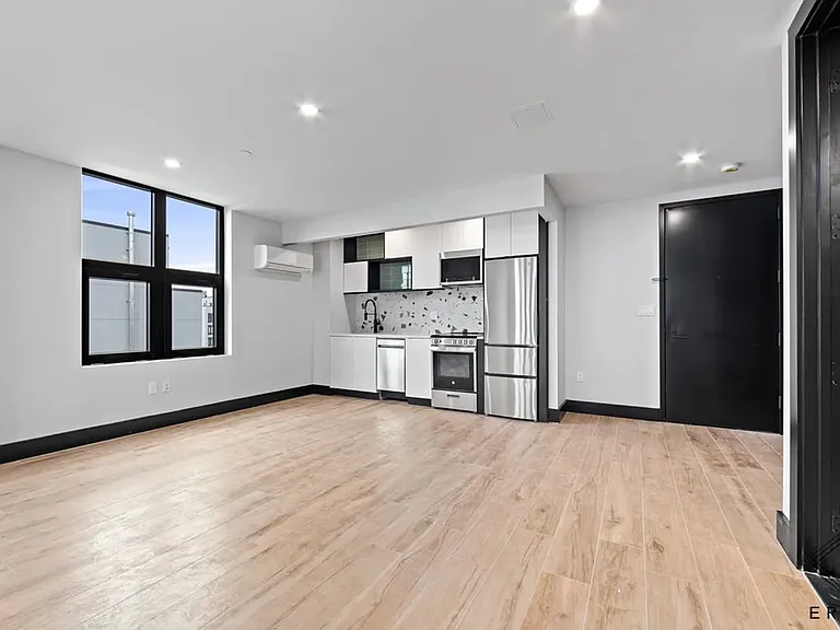 828 New York Ave #4A — Photo 6