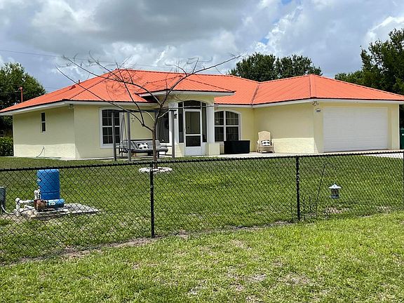 2nd image of 3897 NW 22nd Avenue