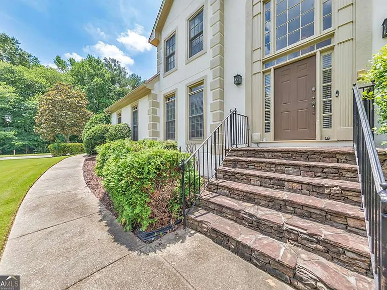 5321 Edgerton Dr — Photo 3