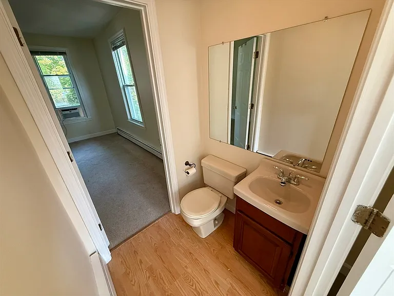 40 Chestnut St #1 — Photo 13