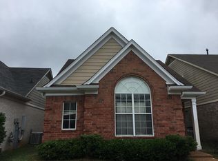 9122 Center Hill Rd, Cordova, TN 38017