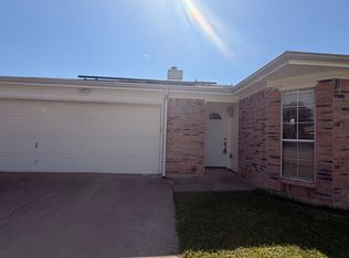 6206 Tidewater Dr, Arlington, TX 76018