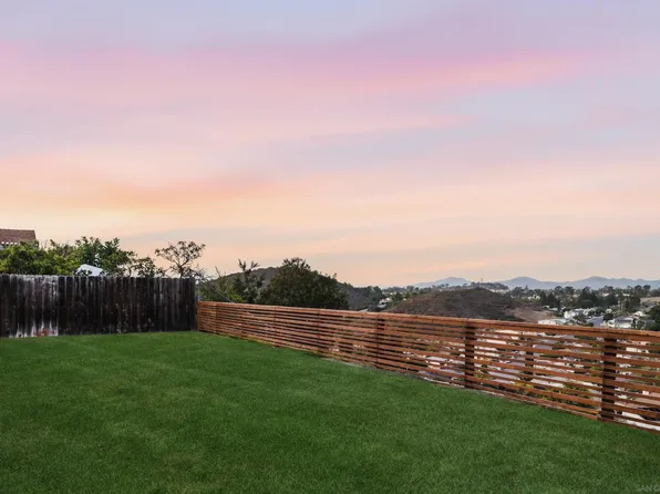 11293 Linares St, San Diego, CA 92129